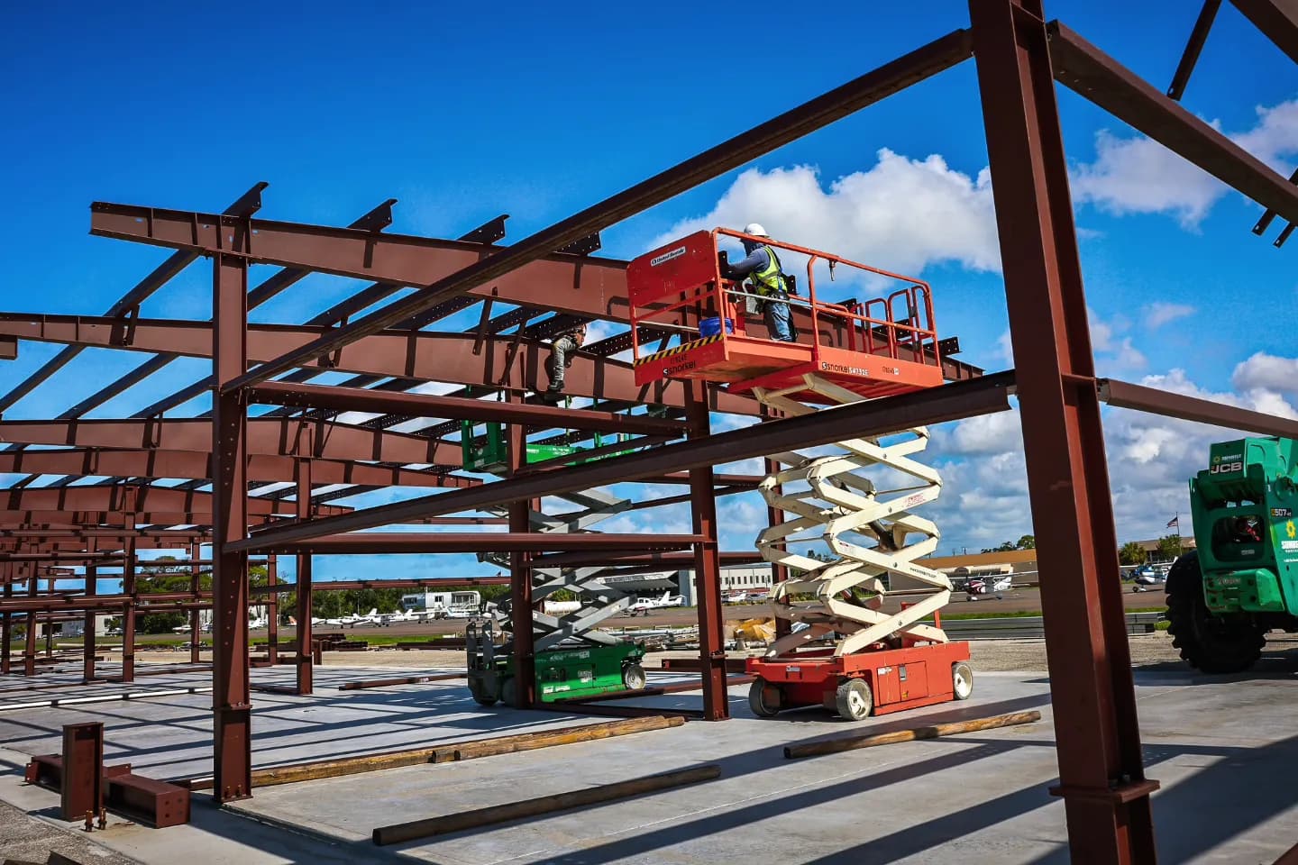 Barndominium steel skeleton showing column and rafter connections