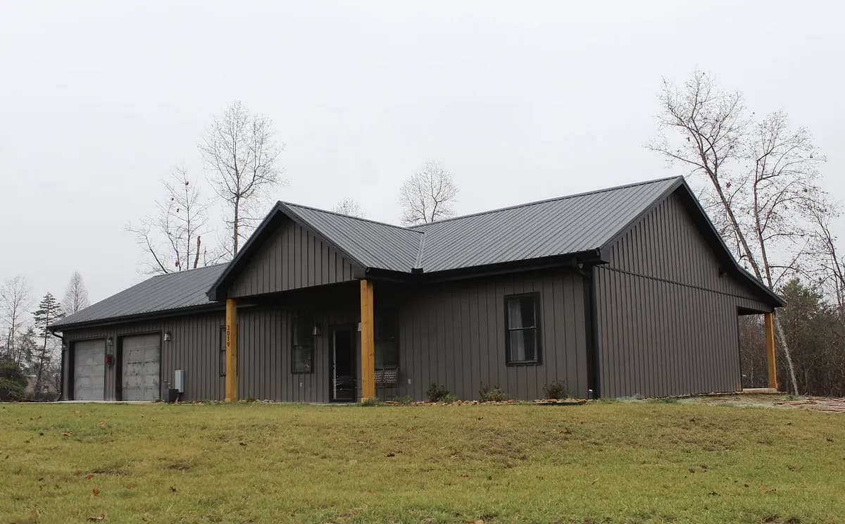 Residential steel building